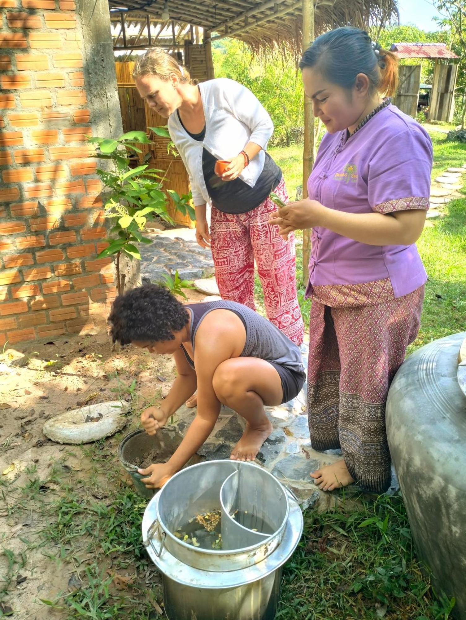 Banteay Srey Women'S Only Traditional Spa And Homestay Kâmpôt Zewnętrze zdjęcie
