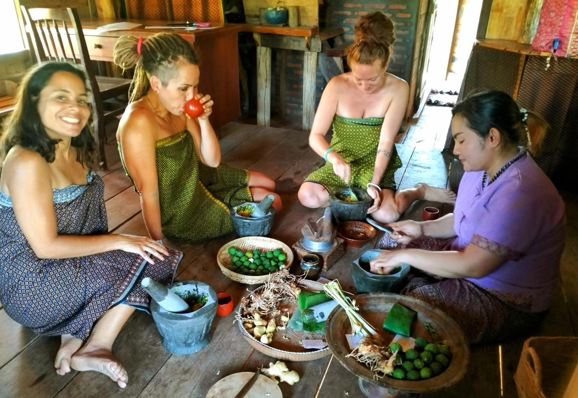 Banteay Srey Women'S Only Traditional Spa And Homestay Kâmpôt Zewnętrze zdjęcie